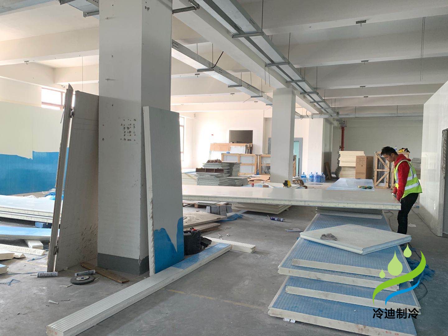 上海麗薦生鮮雙溫冷庫安裝設(shè)計建造工程