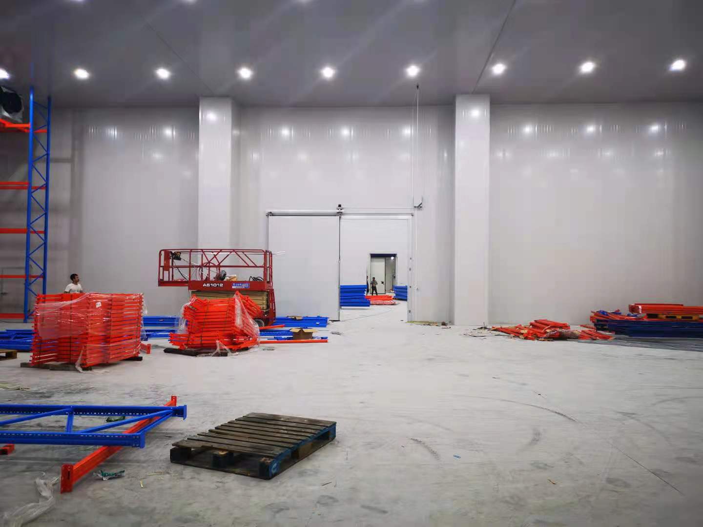 哈薩克斯坦安裝一個(gè)冷庫(kù)多少錢