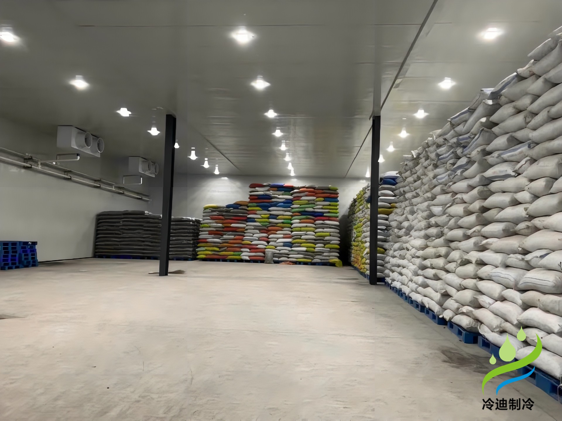 低溫大型種子冷藏庫2.jpg